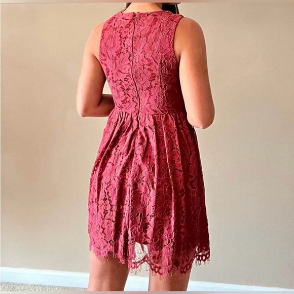 Altar’d State Dress - Picture 2 of 4